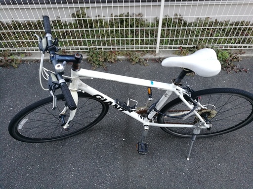 Giant ジャイアント　R3　2016年　クロスバイク　価格交渉可