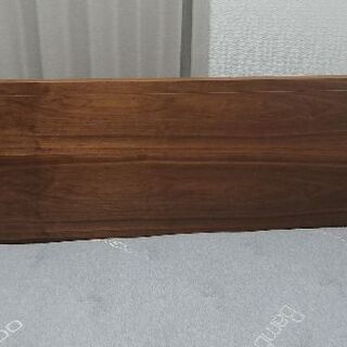 クイーンベッドとマットレス