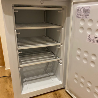 冷凍庫100L 年式2019年　3カ月使用