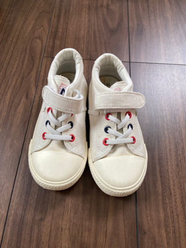 キッズスニーカー 白 ミンチャン 北小金のキッズ用品 子供用シューズ の中古あげます 譲ります ジモティーで不用品の処分