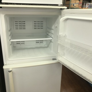 【リサイクルショップどりーむ天保山】2807　冷蔵庫　2ドア　ハーブリラックス　YRZ-F19B1　193L　2014年製 【3ヶ月保証付き】　 リサイクルショップどりーむ天保山】2807 冷蔵庫 2ドア ハーブ