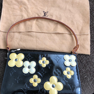 ルイヴィトン　ヴェルニ　フラワーレキシトン　廃盤　人気 ルイヴィトン ヴェルニ フラワーレキシトン 廃盤 人気