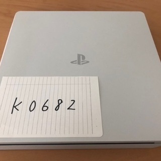 決まりました）PS4 ホワイト＋有線ヘッドセットのセット