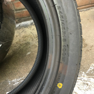 スカイライン フーガ245/45-18 セーバーリング　2本