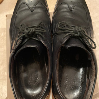 Clarksの革靴（ブラック、紐付き）