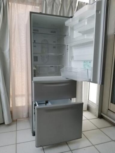 Panasonic冷蔵庫321L3ドア(商談中)