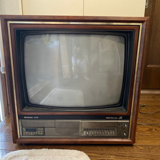 ジャンク品　古いテレビ