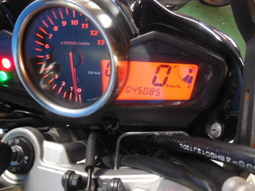 SUZUKI GSR250 白 期間限定値下げサマーセール 諸経費0円 始動確認