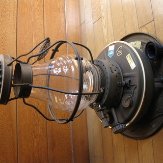 ニッセンのレトロな石油ストーブ ニッセンのレトロな石油ストーブ