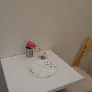 ☆カフェテーブルホワイト 椅子セット☆プレゼント付き