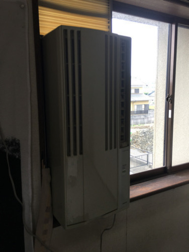 【取引中】エアコン　コロナ　ウインド型冷房専用　2010年製