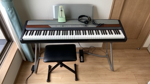 【値下げしました！】KORG（コルグ） 電子ピアノ Model SP-250 （2005年製）