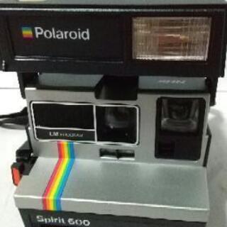 Polaroid600