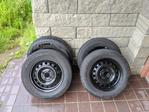 14インチ◇5J◇PCD100◇4H◇ハブ径60◇サマータイヤ付き日産純正