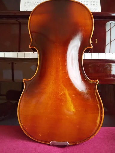 大きめの音で響く◆チェコスロヴァキア製の　４／４◆ 大きめの音で響く◇チェコスロヴァキア製の 4／4◇