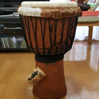 ジャンベ (アフリカの民族打楽器)とジャンベケース