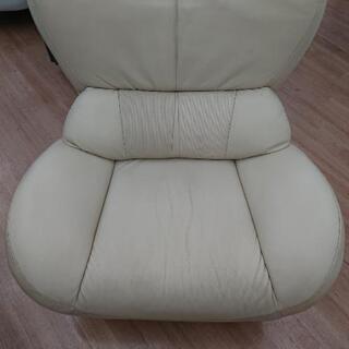 カリモク?本革】1人用回転ソファ?自社配送時?代引き可
