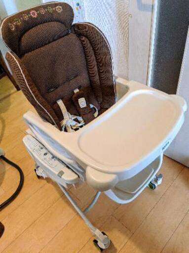 アップリカ　ココ・チーノ オート　ハイローチェア　専用カバー付き