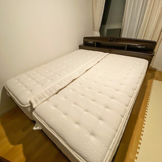 ニトリ　クイーン　ベッド　マットレス