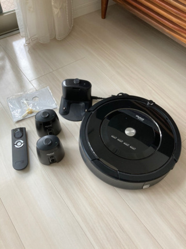 【お話し中】iRobot ルンバ885（Roomba885)