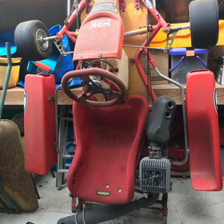 タンク、タイヤ、スタンドおまけ有　レーシングカート　本体　スイス　ハットレス