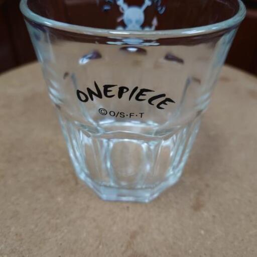 コップ ロックグラス One Piece ワンピース ゴールド ロジャー グティ 横須賀中央の食器 コップ グラス の中古あげます 譲ります ジモティーで不用品の処分