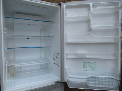 世田谷区近辺配送可能　大型家電　2012年製　日本製　パナソニック 426L 5ドア冷凍冷蔵庫 クリアグレー　大容量冷凍スペース　Panasonic　NR-ETR436-H　高さ約180㎝