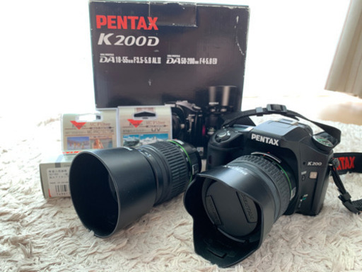デジタル一眼レフカメラ　PENTAX K200D ダブルズームキット