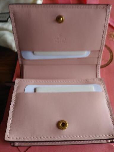 GUCCIの財布