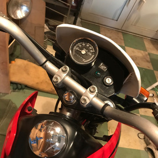 XR50 モタード