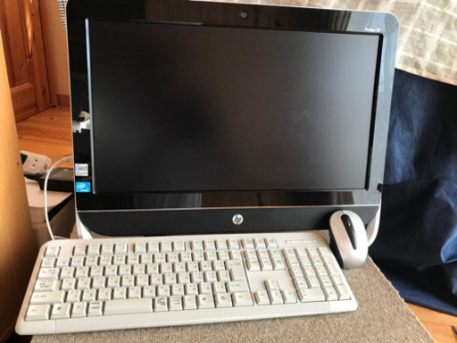 HP Pavilion 20 All-in-One デスクトップ一体型パソコン | monsterdog