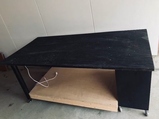 キャビネット付き マルチ作業台 25000円 1800✖️900