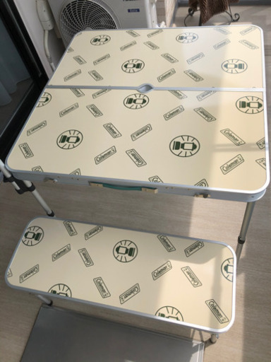 Coleman  2ウェイピクニックテーブル　折りたたみ式