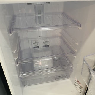 冷蔵庫 Mitsubishi 三菱 Mr P15z B 16年製 2d 146l 黒 中古品 オトワリバース 宇都宮のキッチン家電 冷蔵庫 の中古あげます 譲ります ジモティーで不用品の処分 冷蔵庫 Mitsubishi 三菱 Mr P15z B 16年製 2d 146l 黒 中古品 オトワリバース 宇都宮のキッチン家電 冷蔵庫 の中古あげます 譲ります ジモティーで不用品の処分