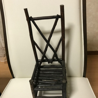 インテリア　木製椅子