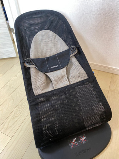【ほぼ新品】ベビービョルンバウンサー（箱あり）