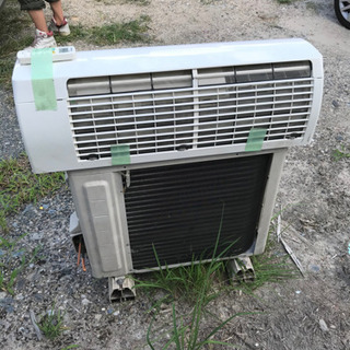 DAIKIN ダイキン　2.8KW ルームエアコン　F28NTES-W 2012年製①