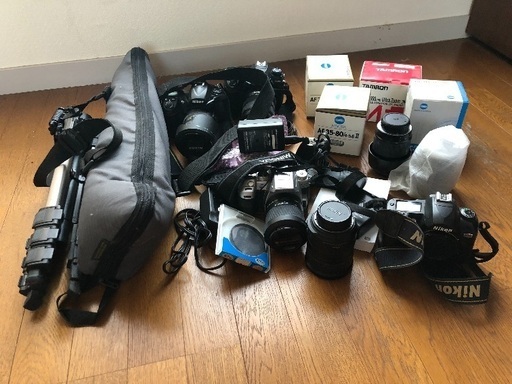 ジャンク 一眼レフカメラ、35mmフィルムカメラ、デジカメ 三脚他お譲りします