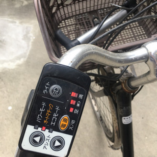 【取引完了】電動自転車(買い物カゴ+チャイルドシート+充電器)