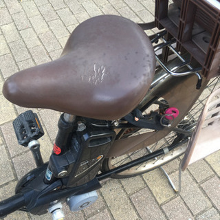 【取引完了】電動自転車(買い物カゴ+チャイルドシート+充電器)