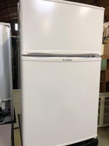 A0237　エスキューピズム　９０L  2017年　２ドア冷蔵庫