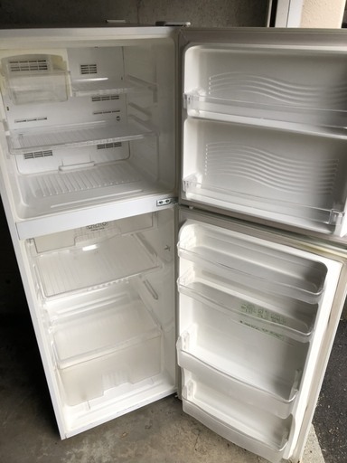 A0248 シャープ 225L 2ドア冷蔵庫 - 冷蔵庫 