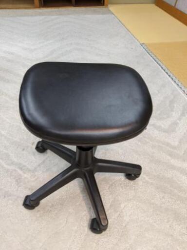 背もたれのない椅子 1 ユーリ 京都の椅子 スツール の中古あげます 譲ります ジモティーで不用品の処分 背もたれのない椅子 1 ユーリ 京都の椅子 スツール の中古あげます 譲ります ジモティーで不用品の処分