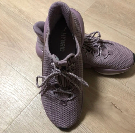 PUMA ランニングシューズ