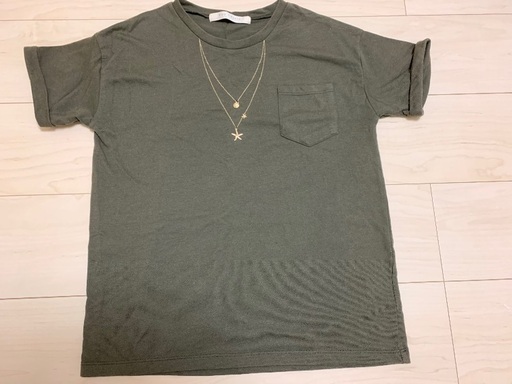 夏らしいカーキ色tシャツ よっち 京成大久保のtシャツ レディース の中古 古着あげます 譲ります ジモティーで不用品の処分