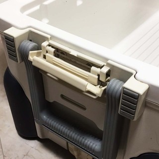 シマノのクーラーボックス　スペーザ35L 　訳あり