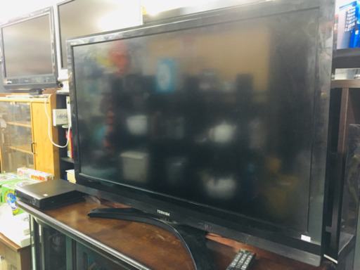 TOSHIBA 42型液晶カラーテレビ 2011年製