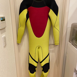 オニール　ウエットスーツ　セミドライ  超美品　5×3