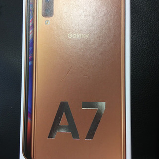 SIMフリー　Galaxy A7 ゴールド　新品未使用