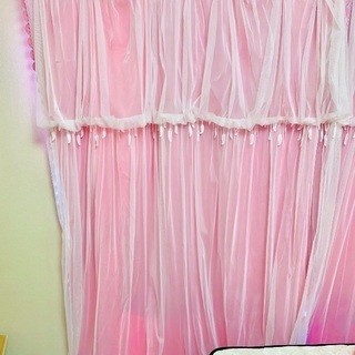 ピンク遮光カーテン